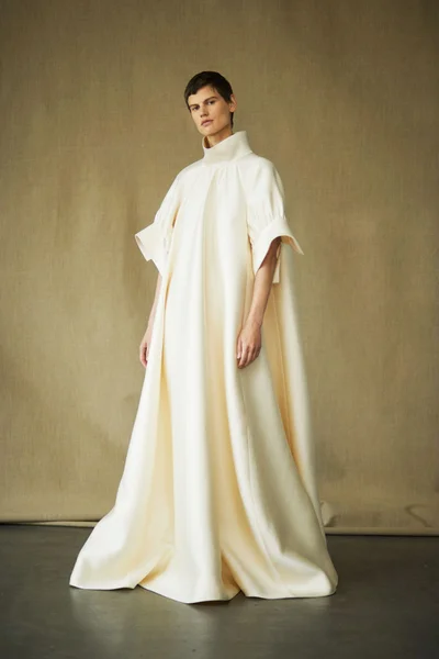 Look 1